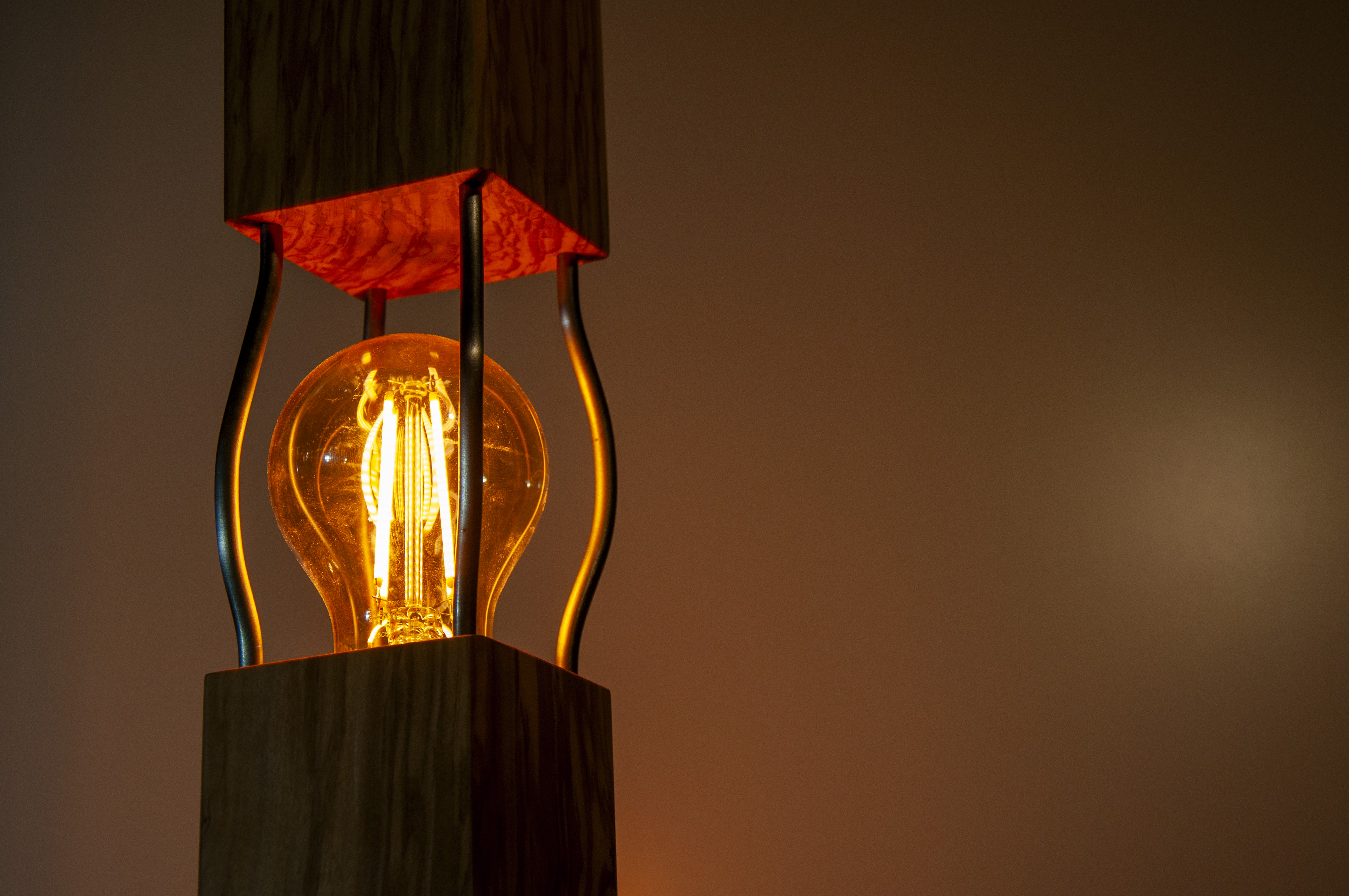 Stehlampe Oliv Detail 2